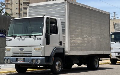 FORD CARGO 815 2012