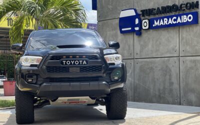 TOYOTA TACOMA 2019