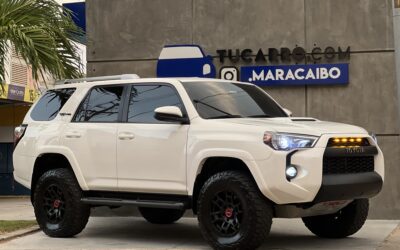 TOYOTA 4 RUNNER SR5 2017