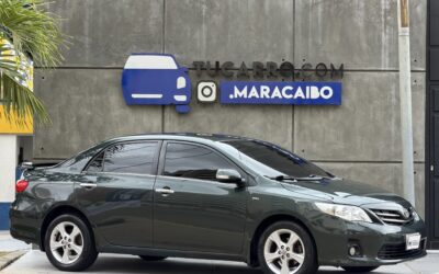 TOYOTA COROLLA GLI 2013