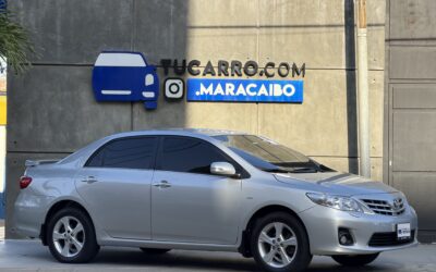 TOYOTA COROLLA GLI 2012