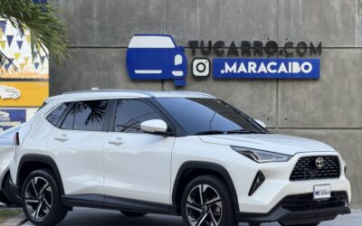 TOYOTA YARIS CROSS 2024