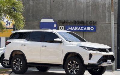 TOYOTA FORTUNER 2025