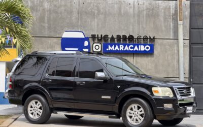 FORD EXPLORER LIMITED 2011