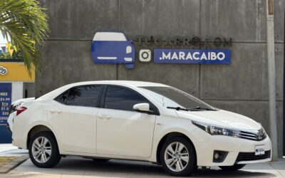 TOYOTA COROLLA GLI 2015
