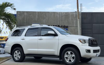 TOYOTA SEQUOIA 2023