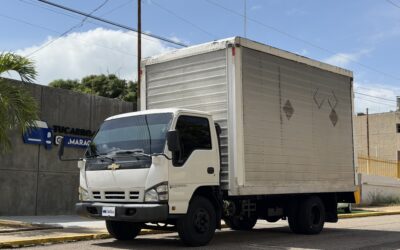 CHEVROLET NPR 2011