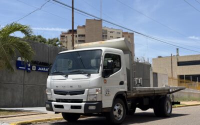 MITSUBISHI FUSO CANTER 2024