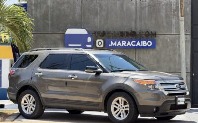 FORD EXPLORER XLT 2012