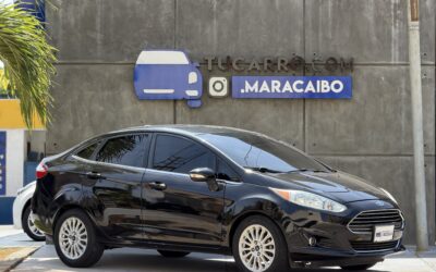 FORD FIESTA TITANIUM 2015