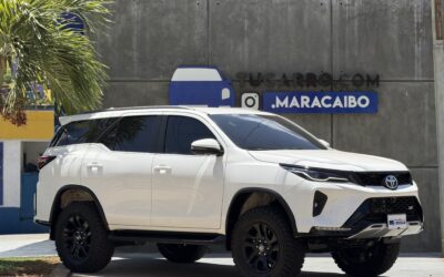 TOYOTA FORTUNER V6 2024