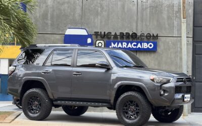 TOYOTA RUNNER 2021